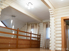 Дом, 237 кв.м на участке 10.7 сот