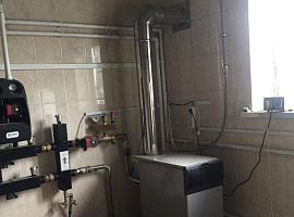 Дом, 230 кв.м на участке 8 сот