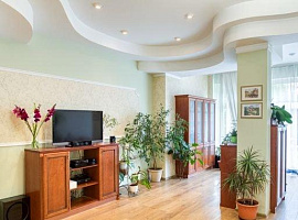 Дом, 235 кв.м на участке 2 сот